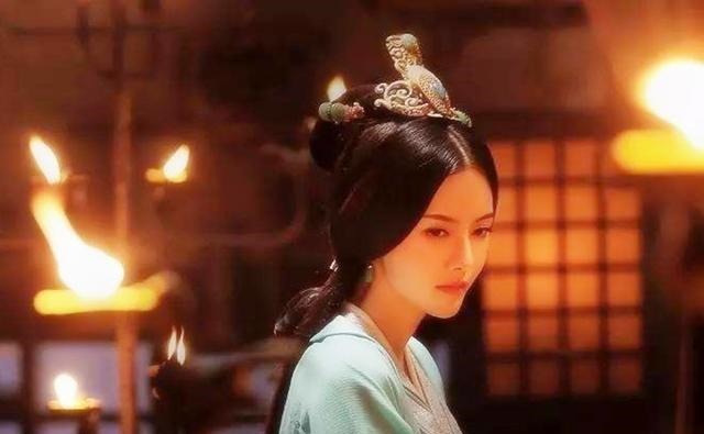 女人&三国之中最神秘的女人, 因为一首诗流传千年, 至今让我们回味无穷!