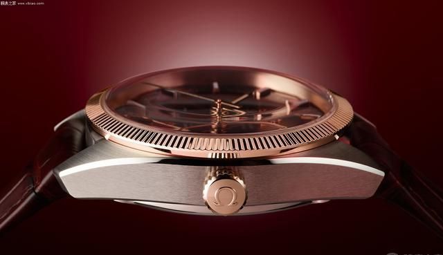 欧米茄|欧米茄推出三款星座系列尊霸年历腕表