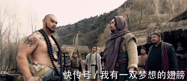 情义!为何武松一生只敬佩鲁智深一人且看鲁智深做的一件事便知!