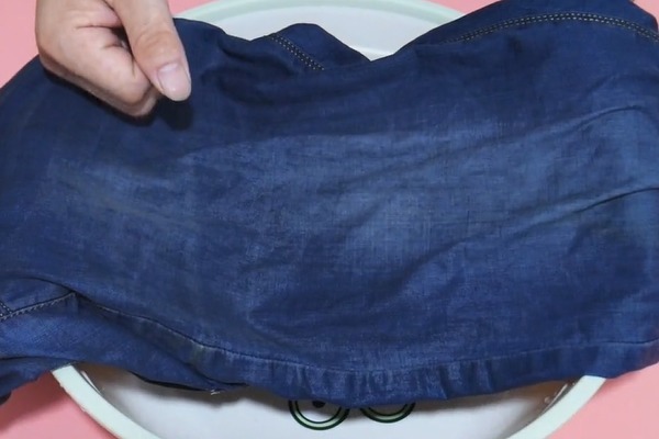 土豆加食盐在裤子上擦一擦,好多人不知道有啥用,学会受用一生!