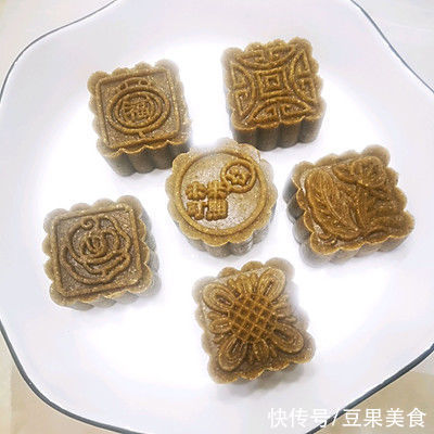 绿豆粉|这道绿豆糕一上桌，我的筷子就没停过