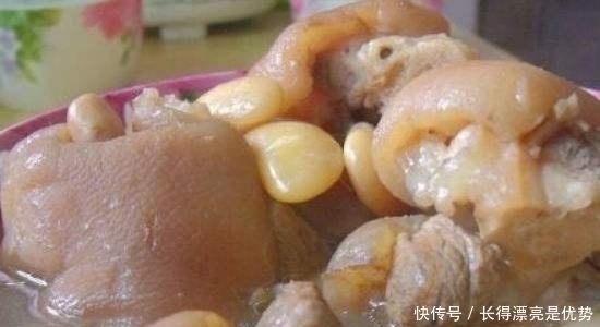 白醋|炖猪蹄，只焯水是不行的，加入这“2味料”，猪蹄软烂入味无腥味