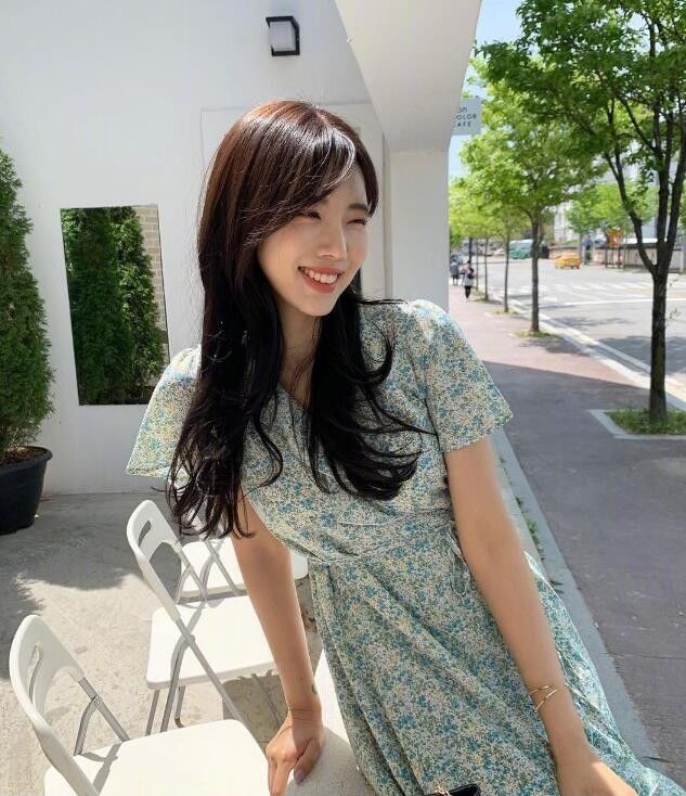 小姐姐|韩系风格的穿搭博主有着清新又甜美颜值 长在了我审美上的小姐姐