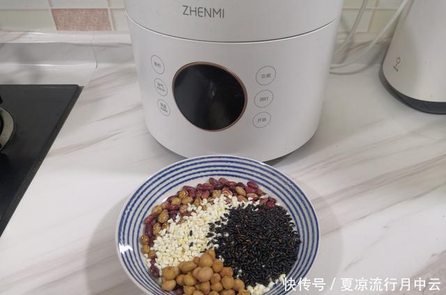 营养|半小时早餐能吃啥一干一稀是标配,营养小炒离不了,吃着舒服