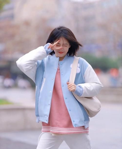 女人|45岁女人以后，建议少穿这3种颜色，邋遢掉档次不说还显老