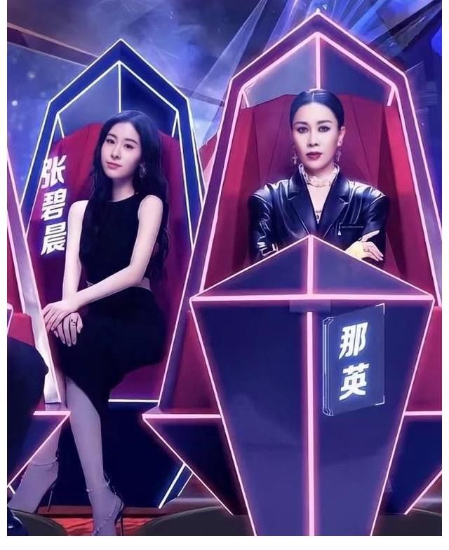 梁博|那英退出《中國(guó)好聲音》現(xiàn)場(chǎng)錄制 友情救場(chǎng) 暫別不遺憾