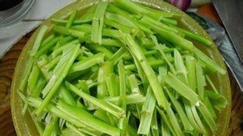 脂肪就怕这个菜！每周吃个三四次，小肚腩不见了，让你瘦成S型