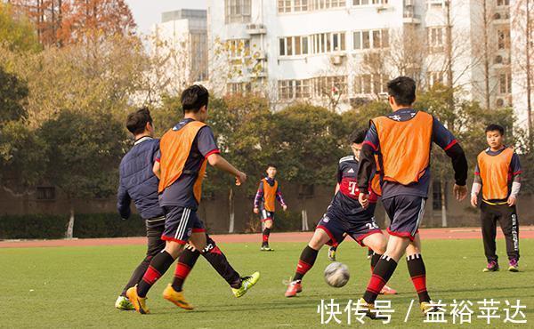 运动|骨科医生:45岁后,3项运动就别再总是做了,锻炼不成反伤身