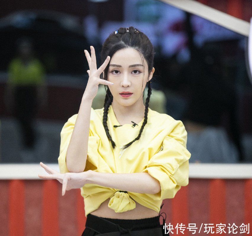 李慧珍|網(wǎng)傳《浪姐2》10位姐姐被踢出局,程莉莎不意外,阿蘭讓人可惜