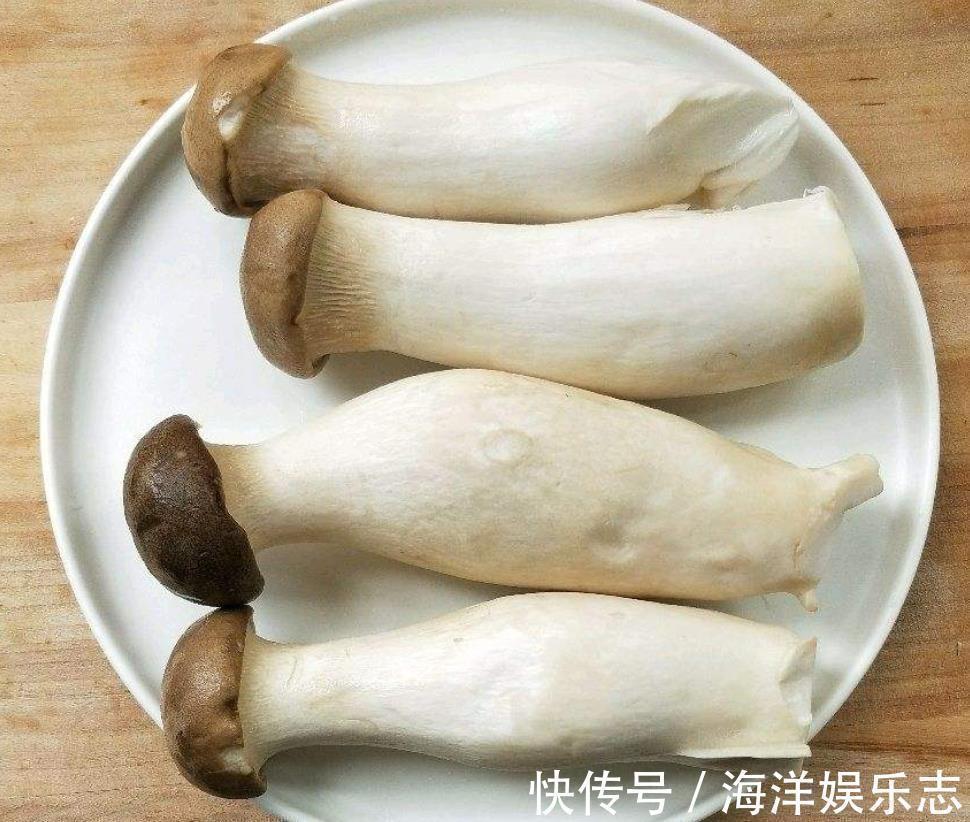 买杏鲍菇，挑长的还是短的菜农说漏嘴，好在没选错