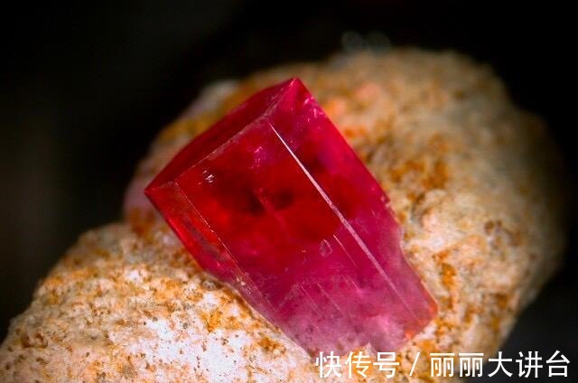 尖晶石 珠宝的种类繁多,这6种冷门又特别的宝石,你见过几种!