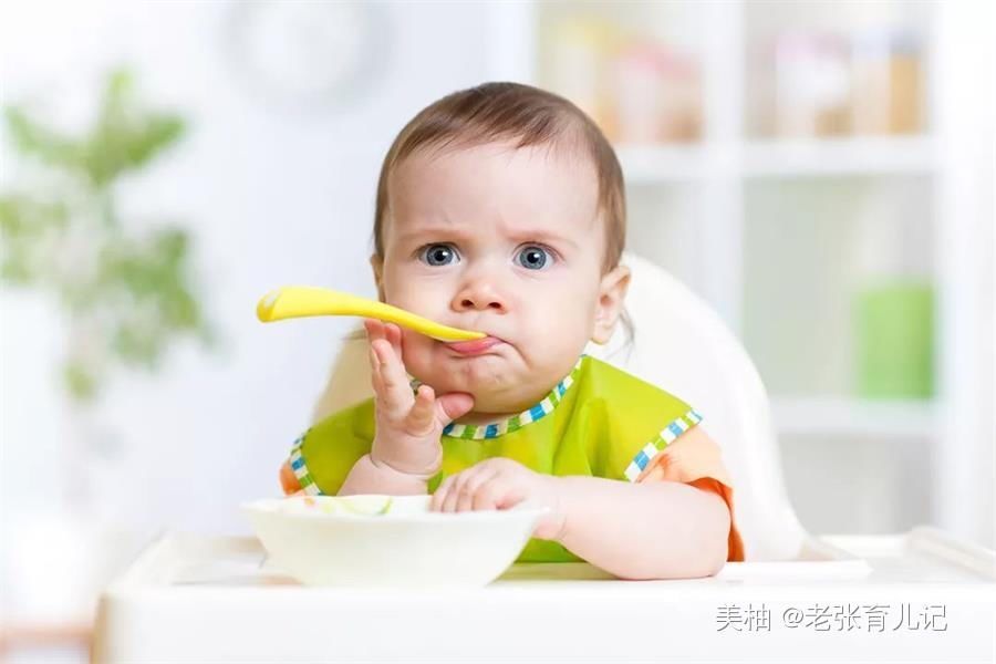 辅食|宝宝辅食有讲究，四种方式不可取，宝妈们要注意