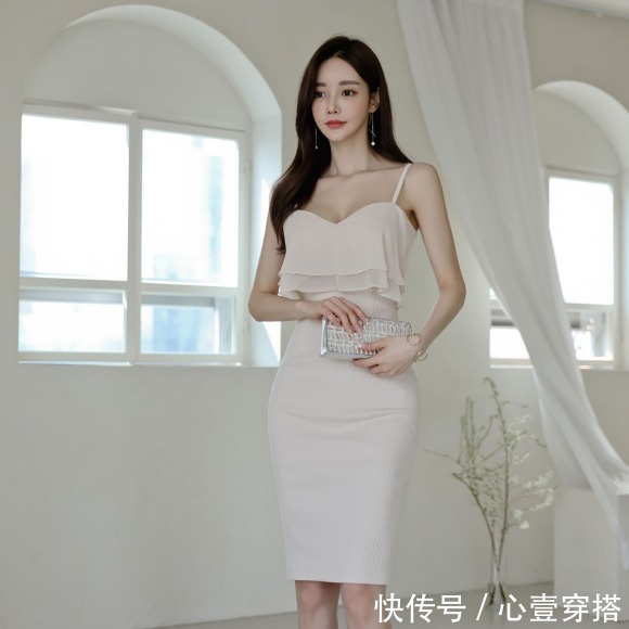 时尚搭配|女神孙允珠的时尚搭配：卡塞塔梧桐晚杏牛奶层叠礼裙