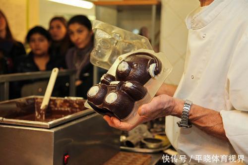 巧克力|原来巧克力凹槽有这个作用,误会了它20年,还以为只是为了好掰呢