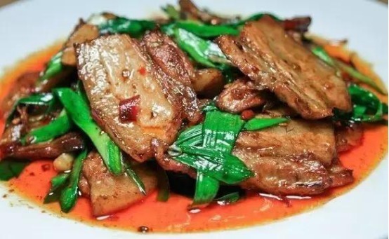 简单易上手的下饭美食，没有想象的复杂，实惠又美味，家人很喜欢