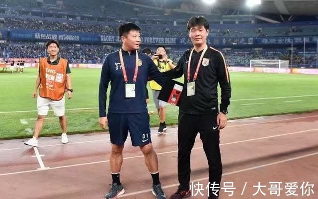 泰山队|李霄鹏接手国足帅印！鲁媒：国足已病入膏肓，换帅也改变不了什么