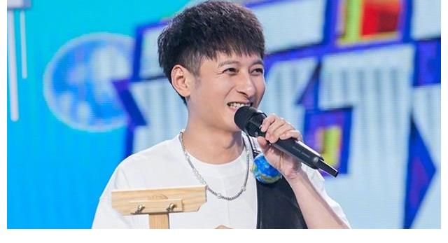 《快本》结束三个多月,四位接到新节目,只有杜海涛在家“抠脚”