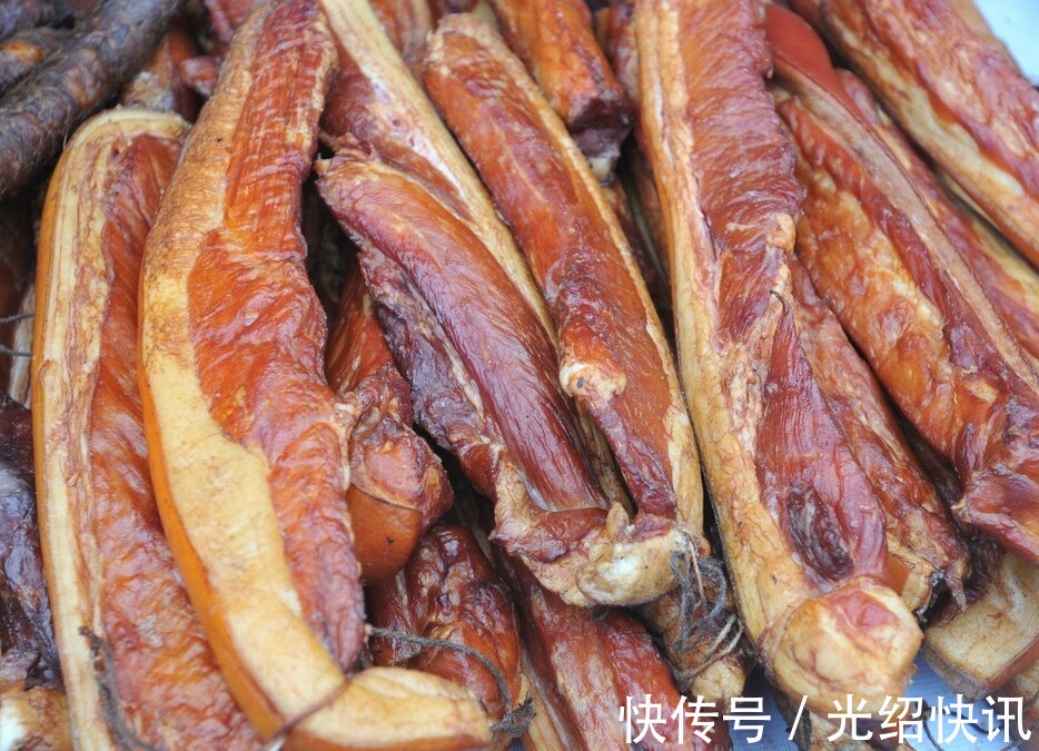 冰糖|又到了腌腊肉的时候，分享一个腌腊肉配方，肉香味美，久放不坏