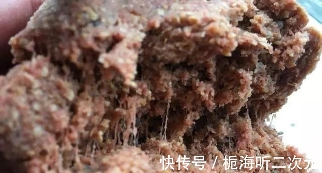 配方|秋季钓鲤鱼饵料配方分享,经典搭配还是好用,嘎嘎上鱼!