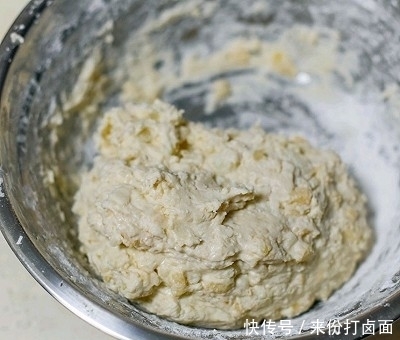 山药不要再炒着吃了,加一个苹果一碗糯米粉,出锅就抢光