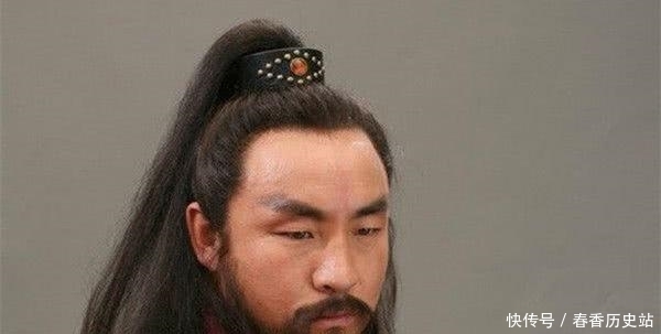 力保|梁山五虎将关胜的悲惨结局:恶斗悍将力保不失,却死于暗器之下