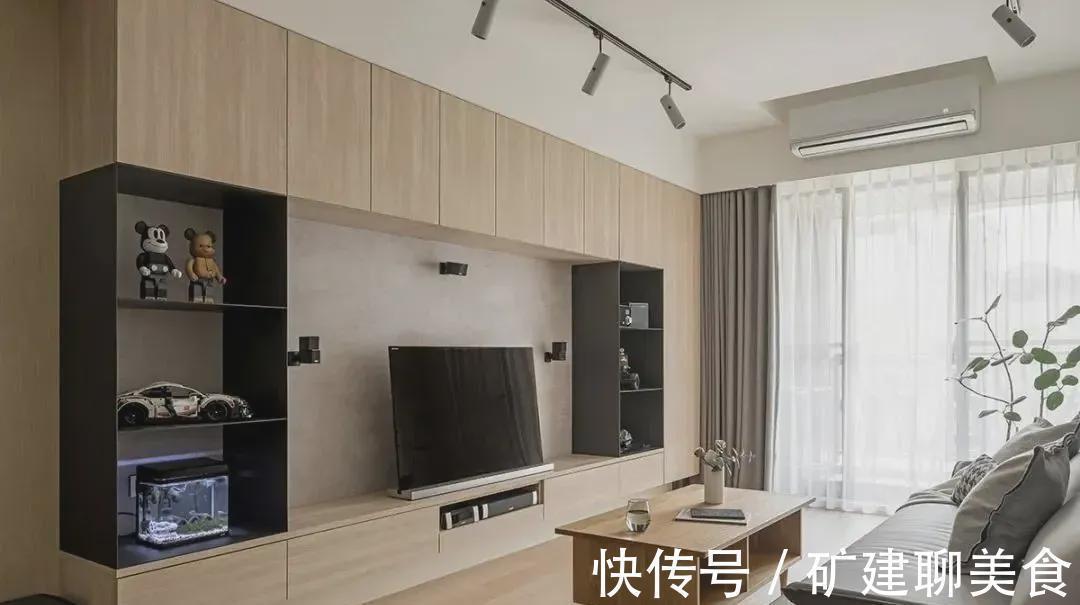 黑铁|套内仅73㎡,全屋堪称“教科书式”装修,日子过得清爽又干净!