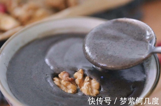 芝麻|“一白遮百丑”,孕妇在怀孕期间多吃4物,或排出胎毒,远离黄疸