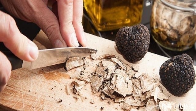 顶级|“赌王”220万高价拍下顶级食材，才1.3公斤，行家：可遇不可求