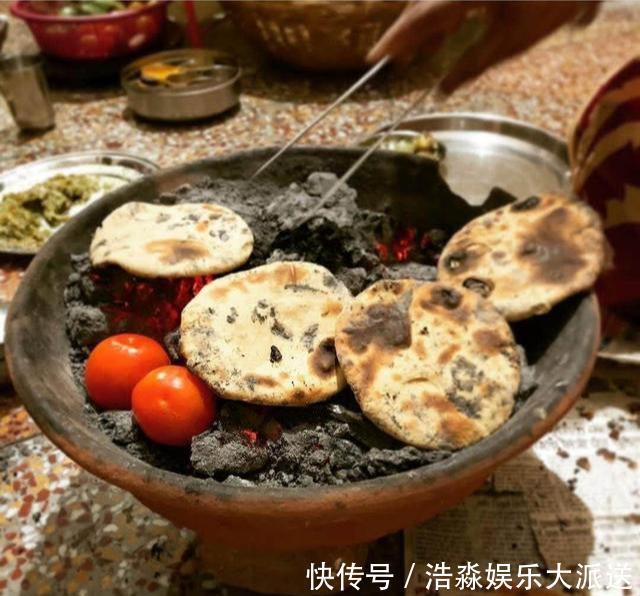 用手抓|印度普通家庭的一日三餐,这些食物,只有印度人才能吃得下吧