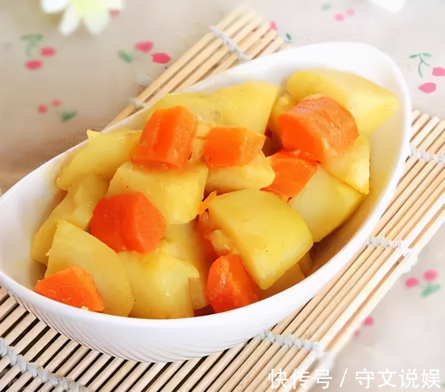 美食|女性过了30岁,推荐多吃三种美食,美白肌肤,增强皮肤弹性