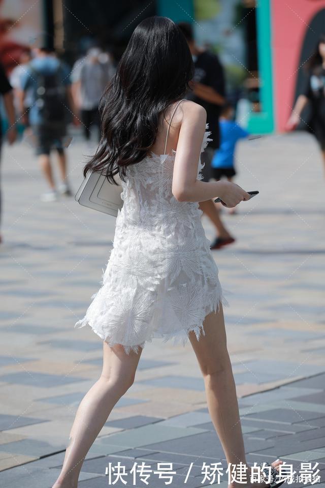 类似“羽毛”的衣服,穿在身上会是一种怎样的体验