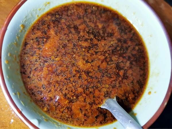  简单|虾虾不要白灼啦！换个做法，简单又营养，酱香扑鼻来