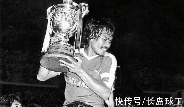 球员|恭喜C罗登顶射手王！这9位球员是世界足坛在国家队进球最多的男人