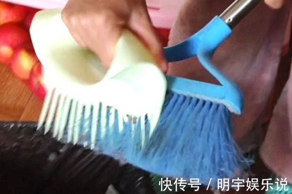 洗衣液瓶子我从来不扔,瓶身这样剪几刀,解决了很多家庭的大烦恼