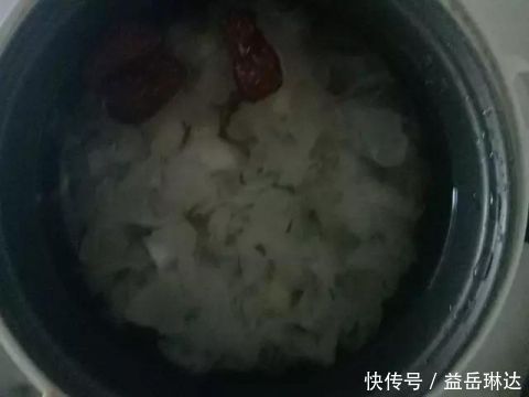 红枣|美容养颜的小秘方,居然是一碗小甜汤,简单又养生