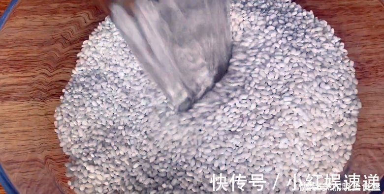 糯米|炸糯米圆子不散开有窍门,外酥里糯满屋飘香,吃上一口就停不下来