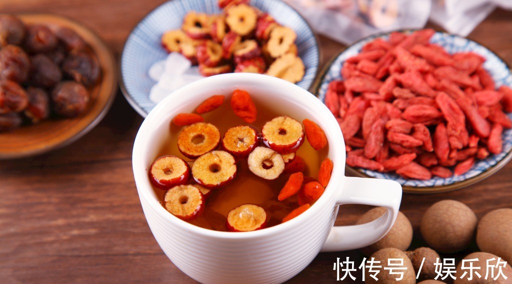 龙眼茶|红枣和它一起泡,坚持早晚喝一杯,体内湿气全消,还美白