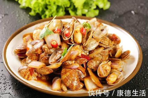 焯水|炒花甲还在焯水?难怪肉又老又小,教你1个妙招,鲜嫩入味还没沙