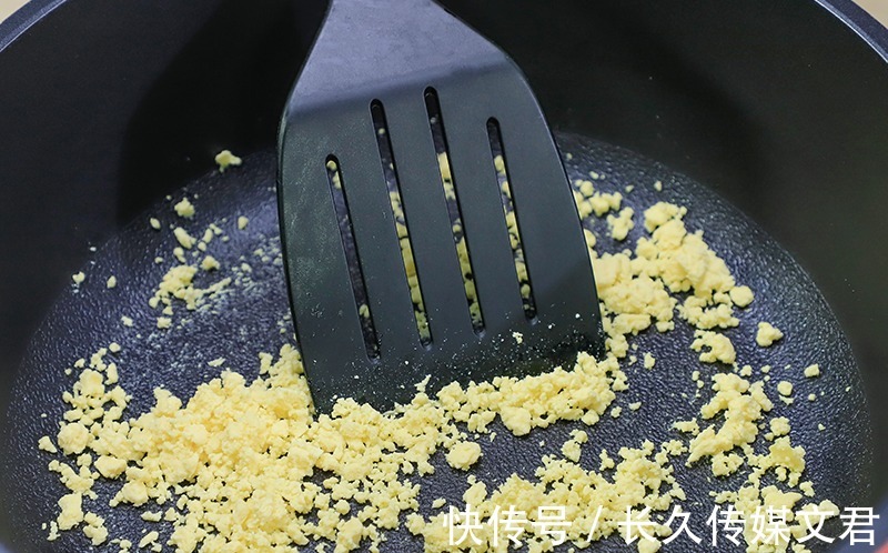 鲜虾|不加一粒盐,儿子抢着吃光光!荤素搭配,不仅补水还双重补钙
