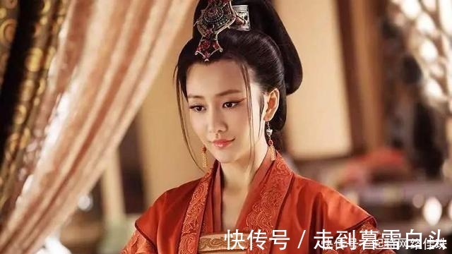 渡口#秀才出上联:“越抓越痒,越痒越抓”,才女霸气对下联让秀才羞愧