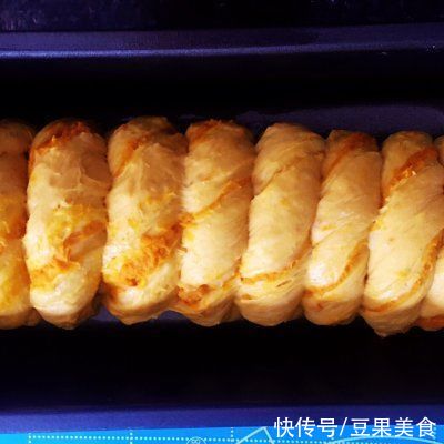 肚子里有料的金瓜吐司面包,就如腹有诗书气自华的你