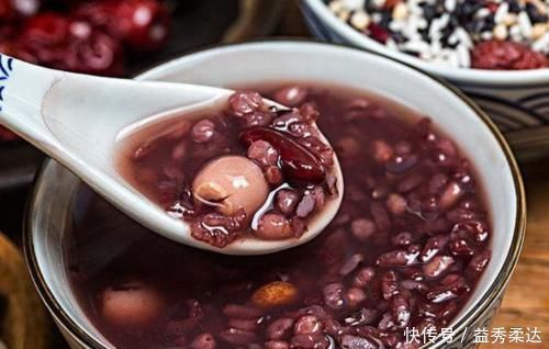 葡萄干|红豆和它一起煮，等于天然“补血库”，补血养颜，脸色也红润了