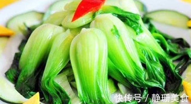 沥下水|青菜直接炒就大错特错,下锅前先做2件事,翠绿脆嫩,孩子主动吃