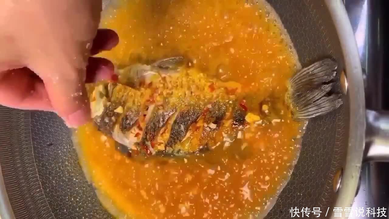  鱼香肉丝|真正的“鱼香肉丝”，口味酸甜味美肉质鲜嫩美味，既有肉又有鱼！