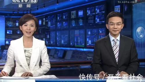 为啥《新闻联播》的结尾，总会播放整理稿子的画面？又长见识了！