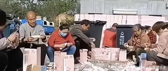 快乐男声 追星能有多疯狂?27W箱牛奶直接倒掉,《青3》撕开了综艺的遮羞布