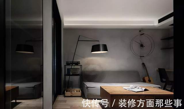 玄关|50平简约风公寓设计,整个客厅居然是哑光的