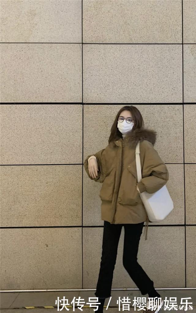 穿羽绒服时,挑对颜色是关键,建议多穿这几种“流行色”,特好看