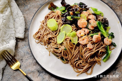 赘肉|越吃越瘦的主食,刮油甩赘肉,堪比慢跑半小时,胖子最适合