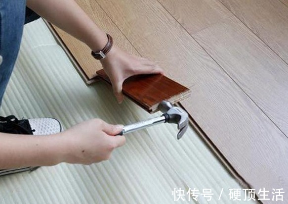 新房|装修新房时，铺瓷砖好还是铺地板好听内行人说完，从此不再纠结